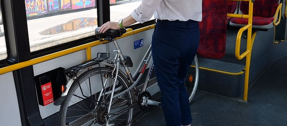 Czy można przewozić rower autobusem w Poznaniu?