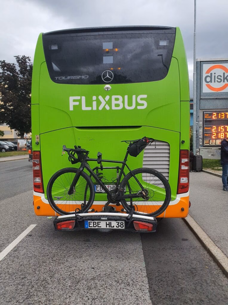 Czy FlixBus zabiera rower?