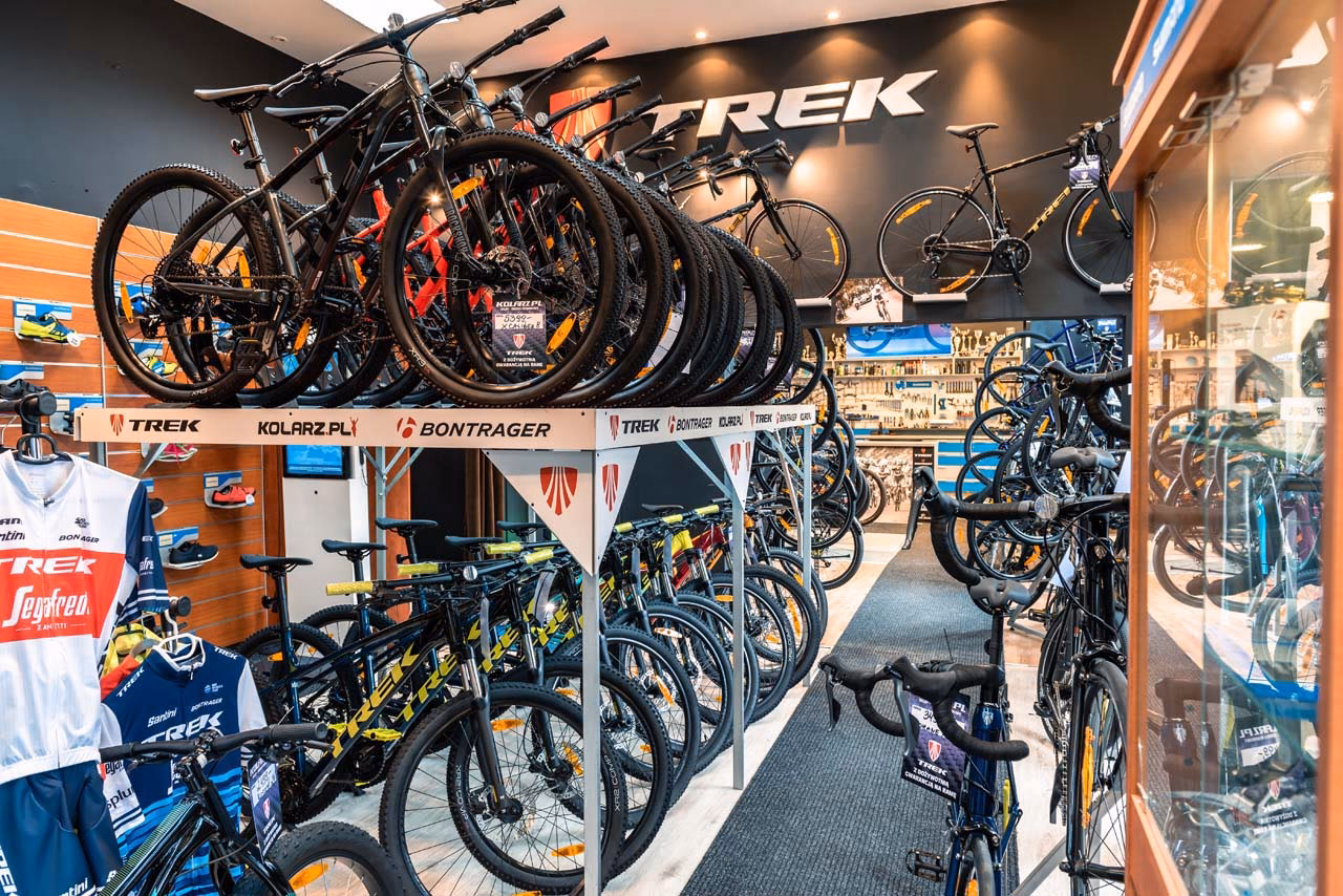 Czy w Decathlon jest serwis rowerowy?