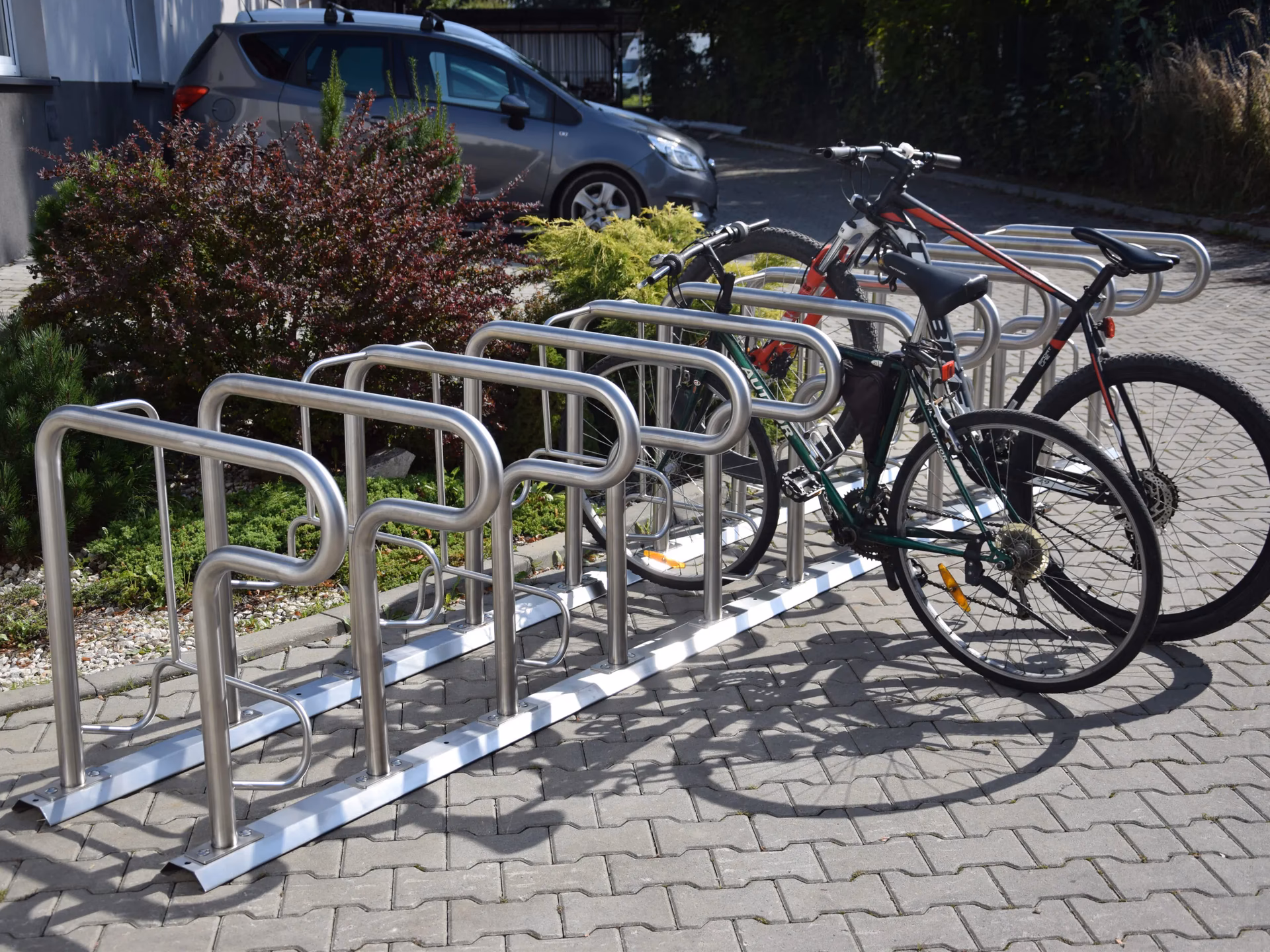 Czy parking w sukcesji jest płatny?